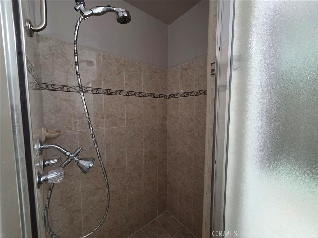 6225 Canterbury 306 Property Photo 10