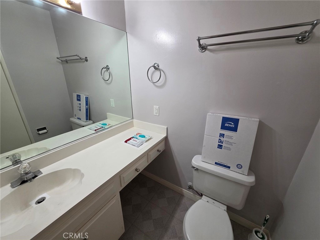 6225 Canterbury 306 Property Photo 11