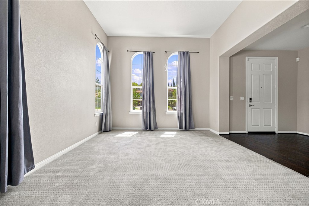4935 Tuwa Court Property Photo 8