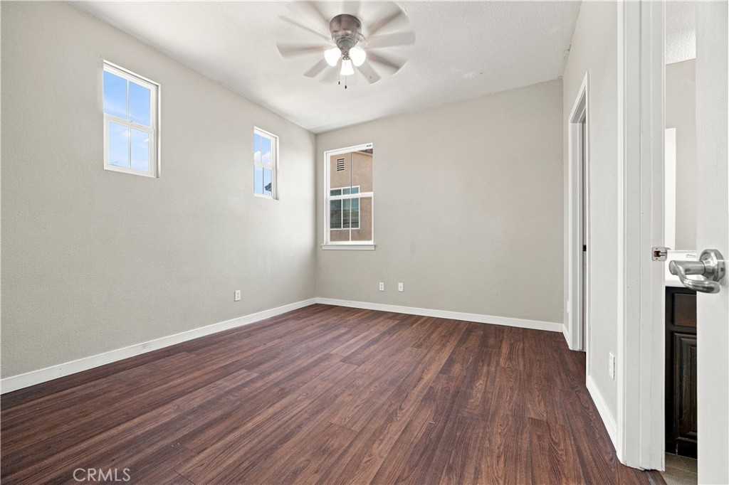 4935 Tuwa Court Property Photo 31