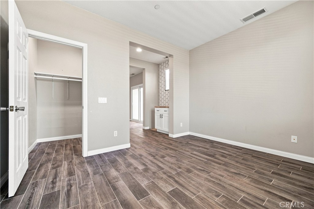 4935 Tuwa Court Property Photo 40
