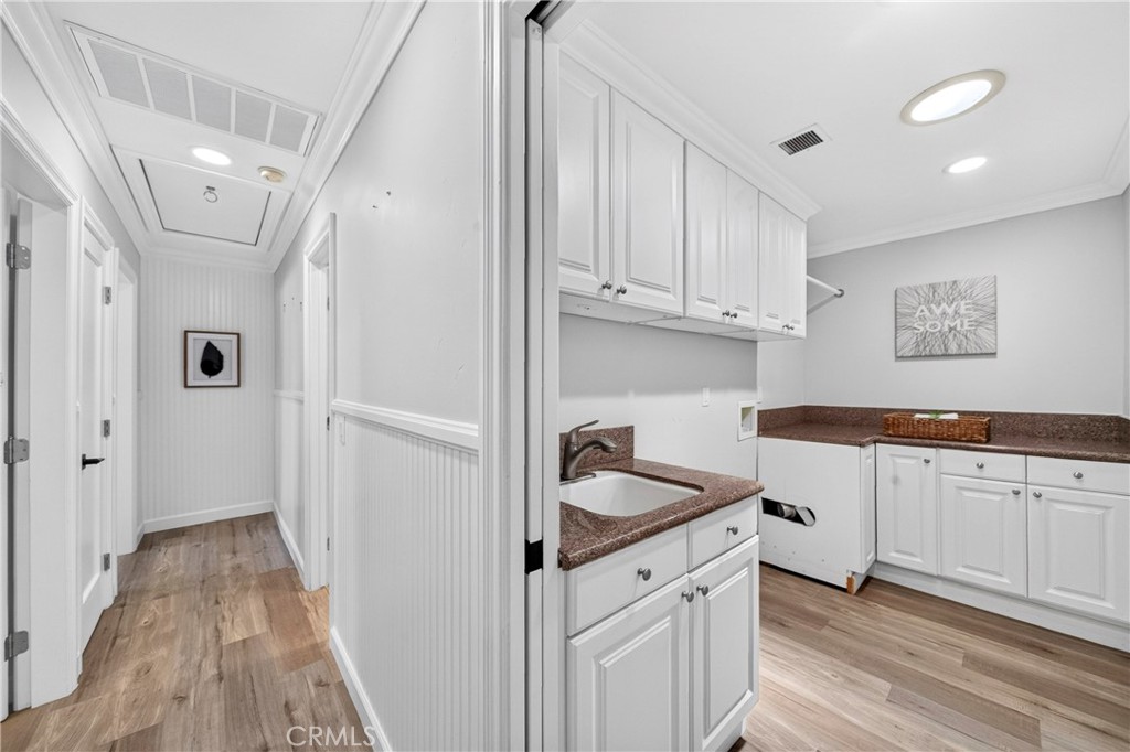 2816 Woodbine Avenue Property Photo 39
