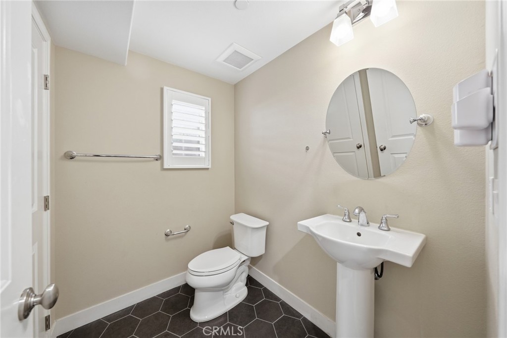 73 Island Coral Property Photo 12