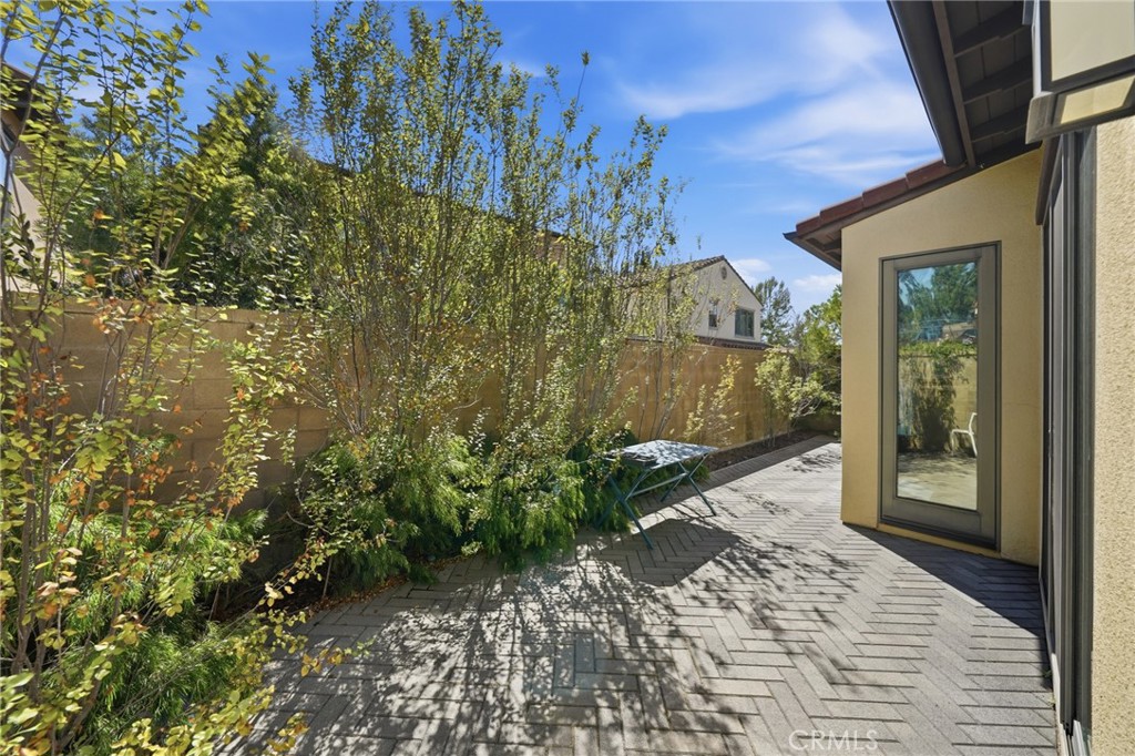 73 Island Coral Property Photo 24
