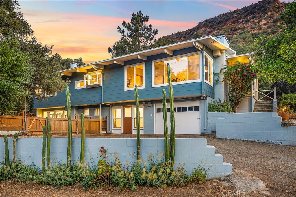 28202 Bytha Way Property Photo 1