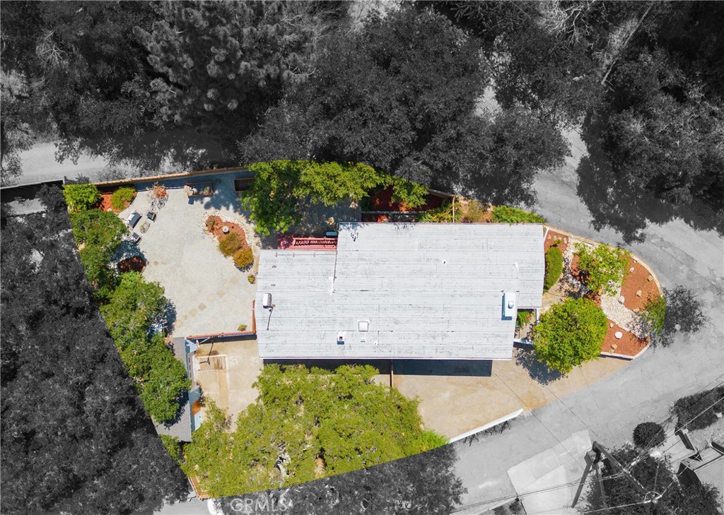 28202 Bytha Way Property Photo 3