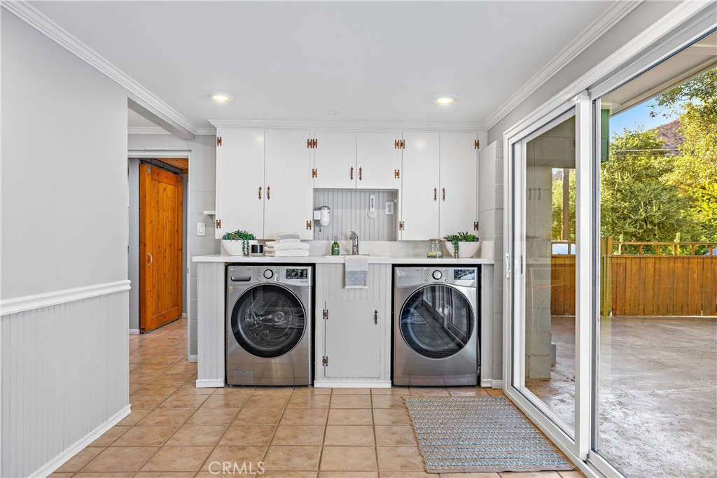 28202 Bytha Way Property Photo 44