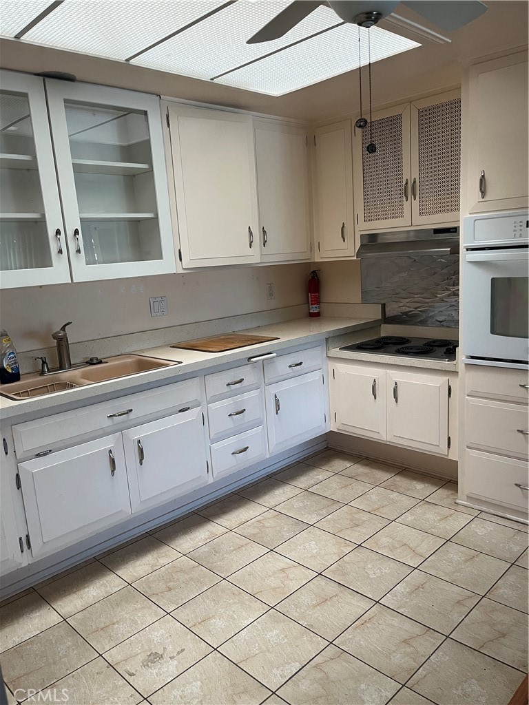 1330 Oakmont Rd., M6-144a Property Photo 4