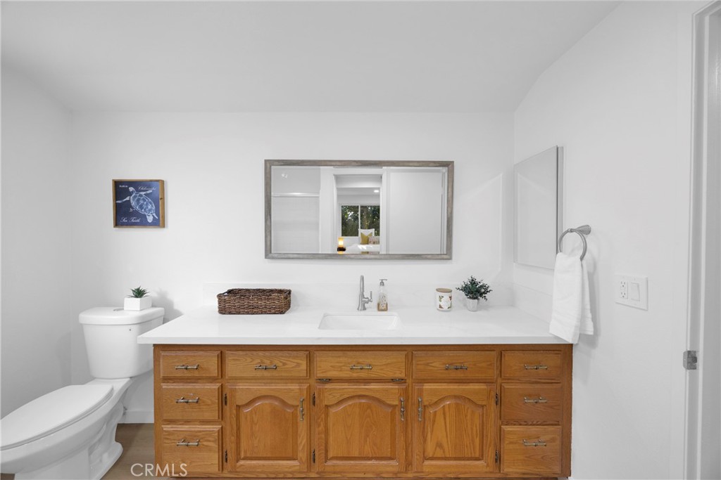 8101 Redford Lane Property Photo 32