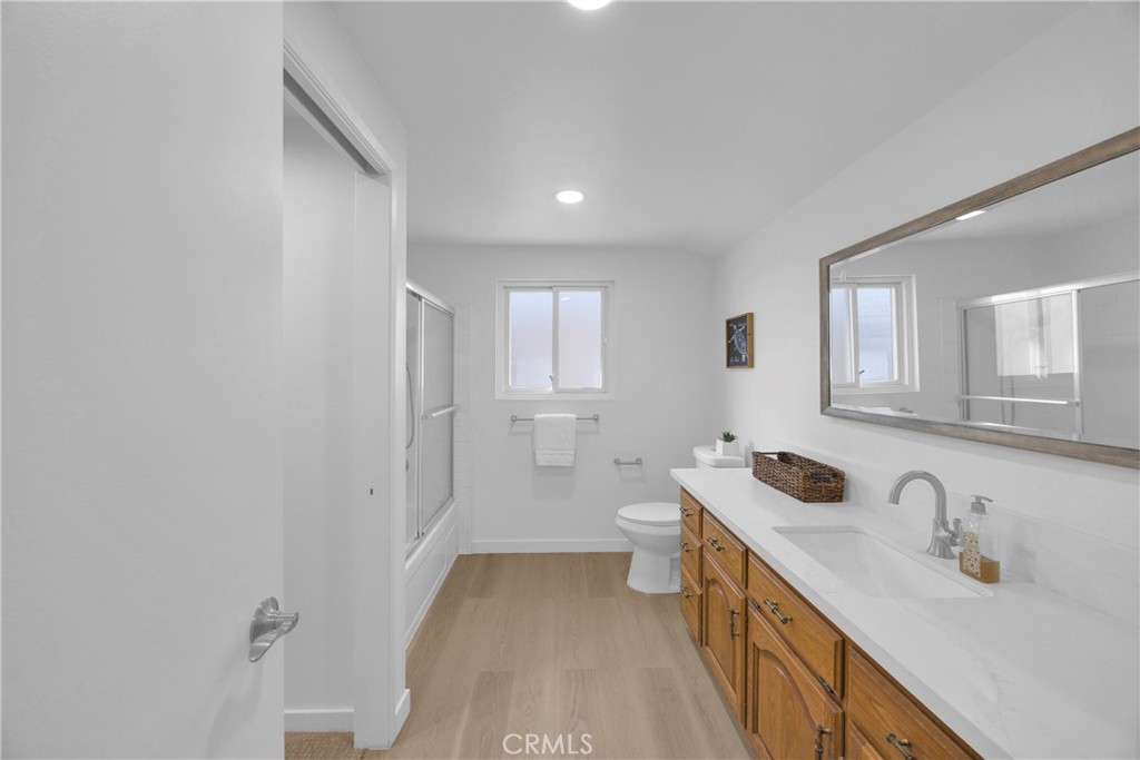8101 Redford Lane Property Photo 33