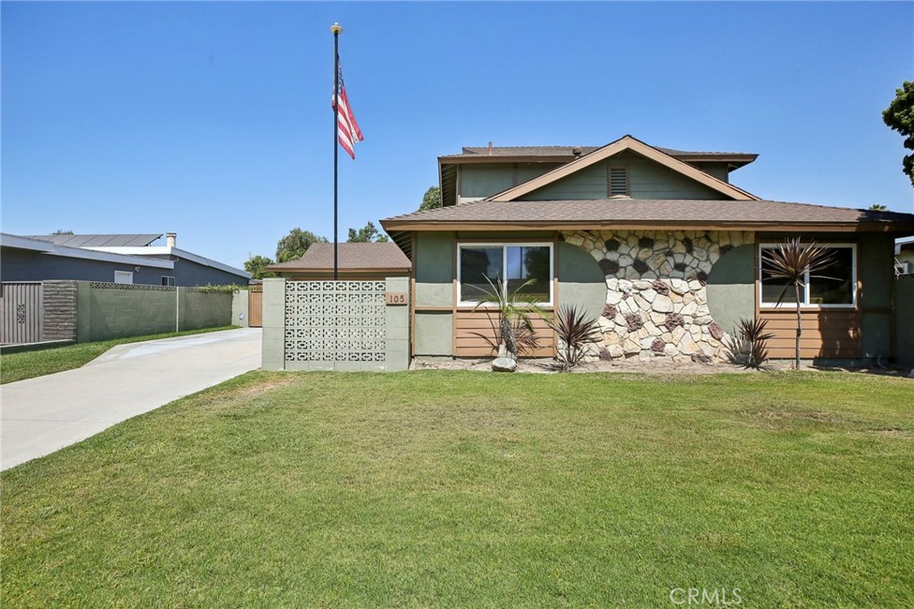 105 N Trevor Street Property Photo 2
