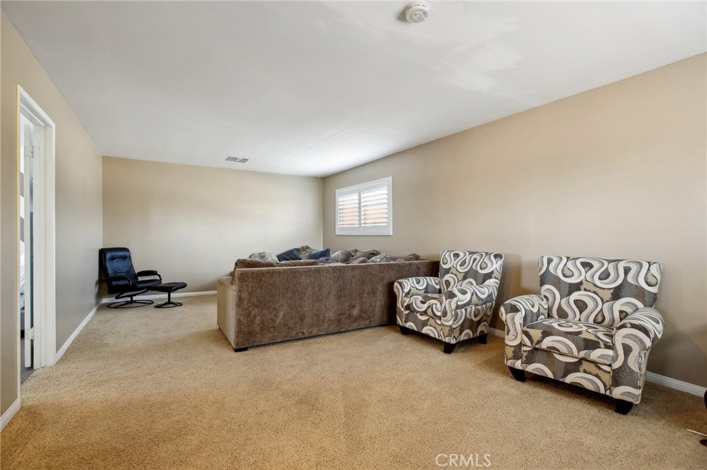 105 N Trevor Street Property Photo 18
