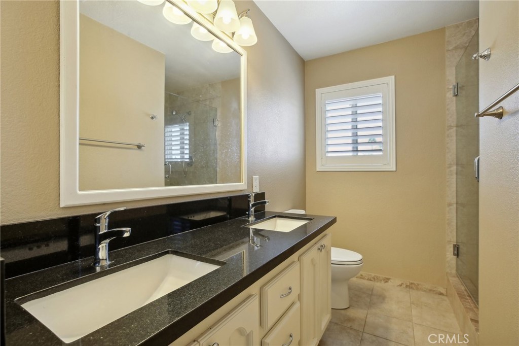 105 N Trevor Street Property Photo 21