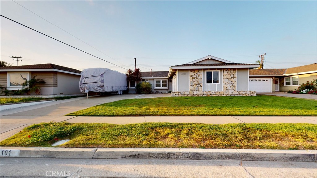 6101 Cornell Property Photo 1