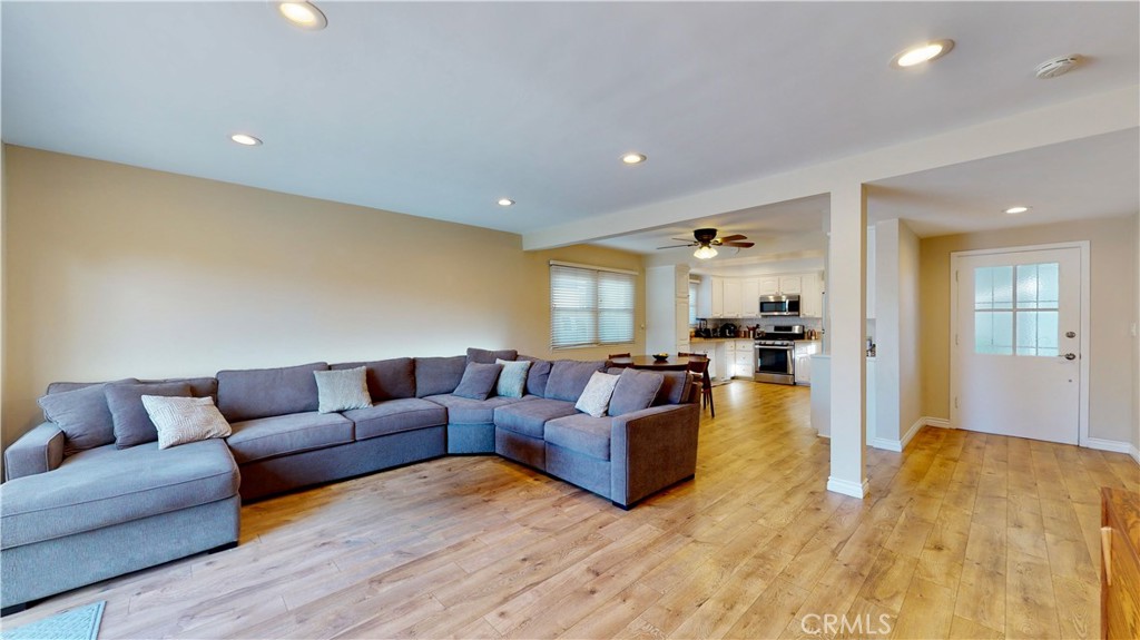 6101 Cornell Property Photo 9