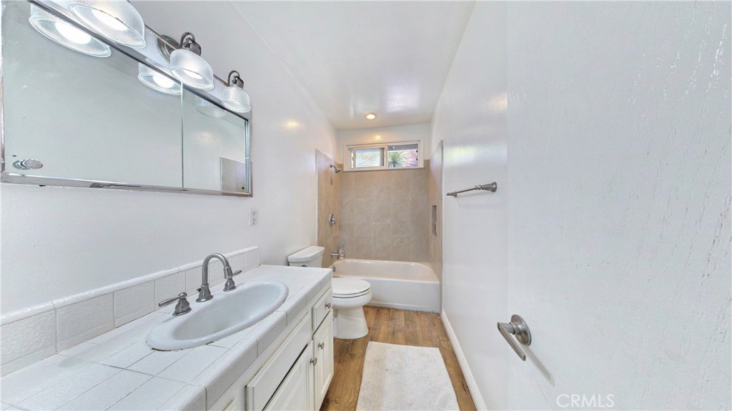 6101 Cornell Property Photo 15