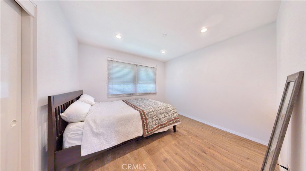 6101 Cornell Property Photo 16