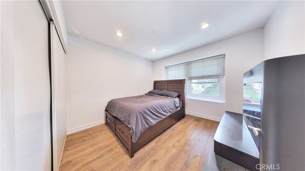 6101 Cornell Property Photo 23