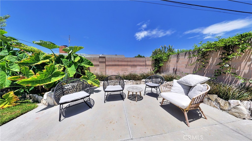 6101 Cornell Property Photo 32