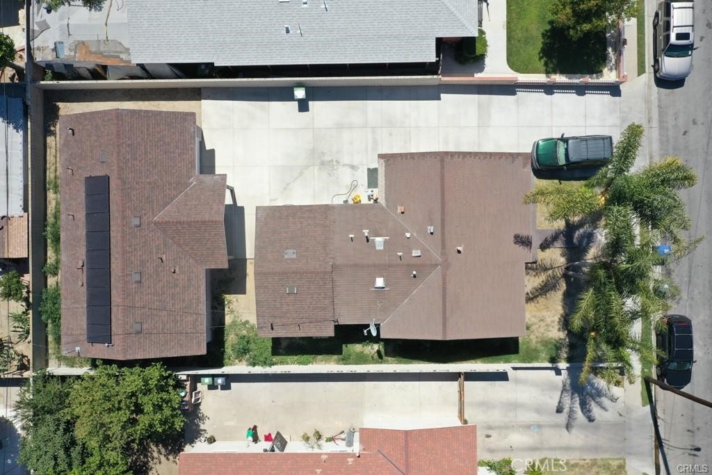 2302 W La Verne Avenue Property Photo 2