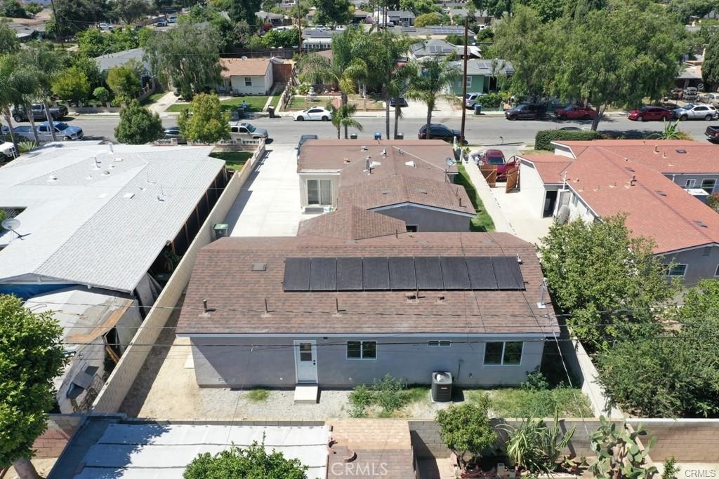 2302 W La Verne Avenue Property Photo 5