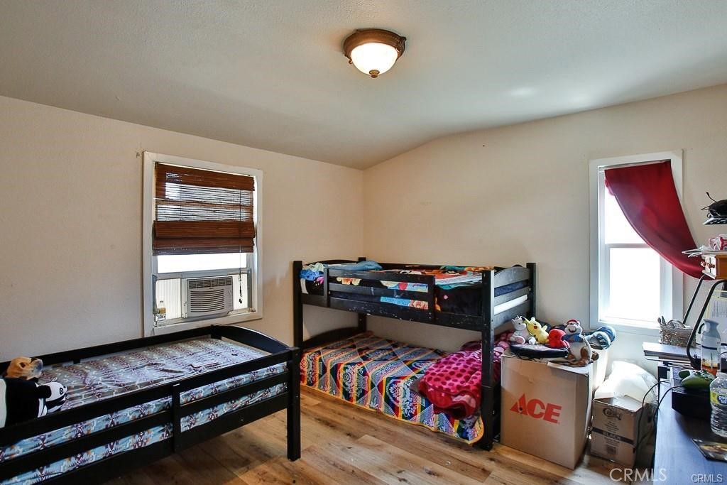 2302 W La Verne Avenue Property Photo 18