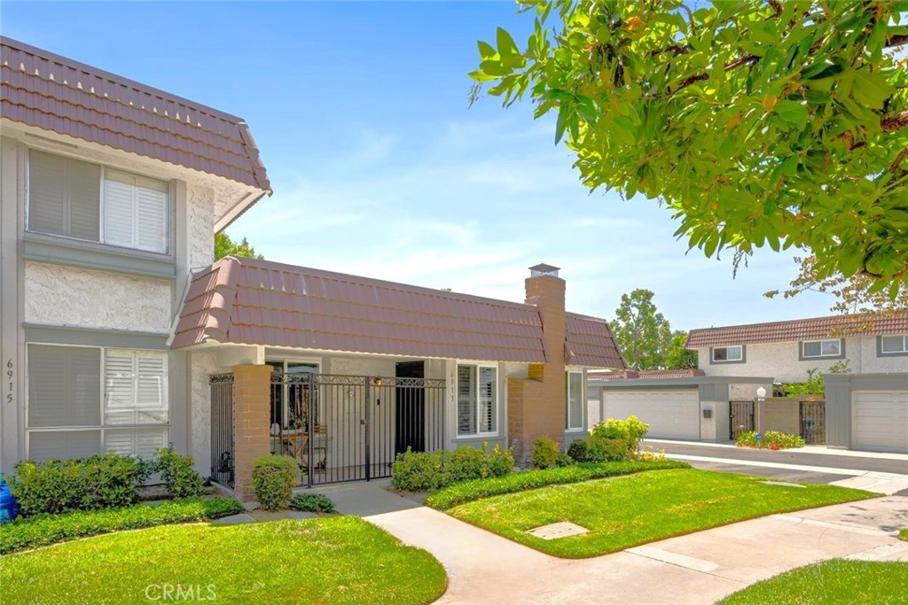 6913 Kent Way Property Photo 1