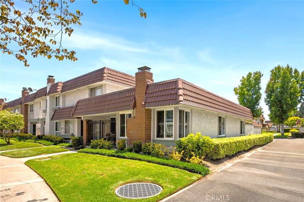 6913 Kent Way Property Photo 8