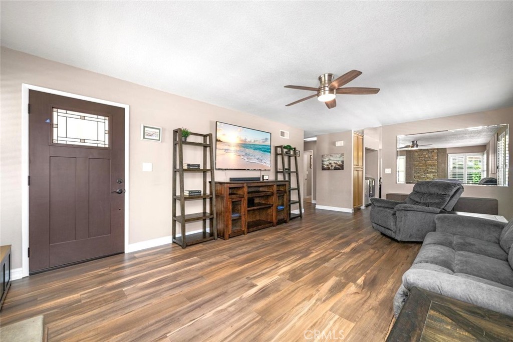 6913 Kent Way Property Photo 20