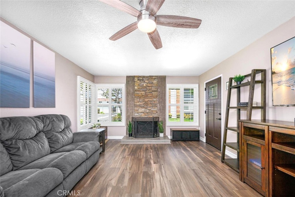 6913 Kent Way Property Photo 24