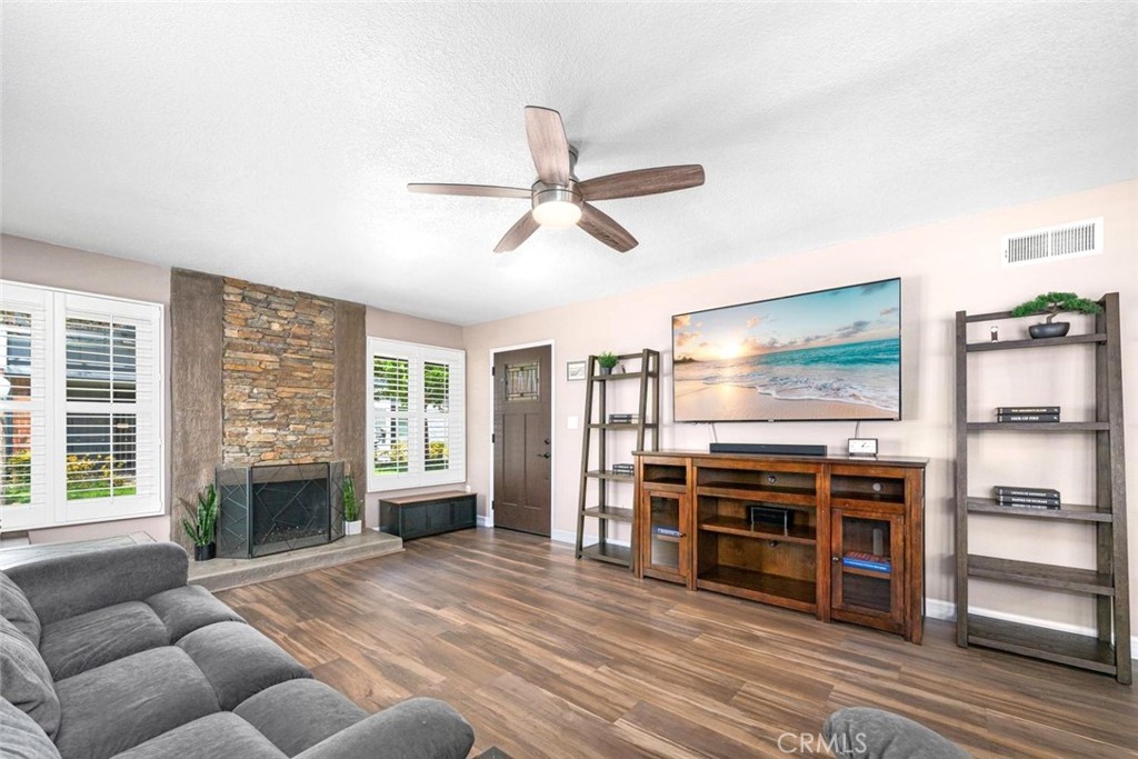 6913 Kent Way Property Photo 25