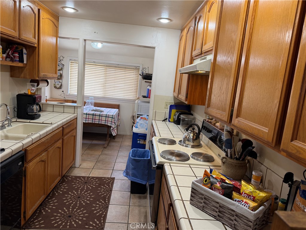 11707 Goodwin Drive Property Photo 7