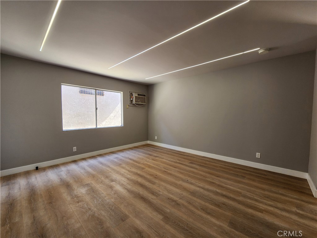 5150 Ithaca Property Photo 16