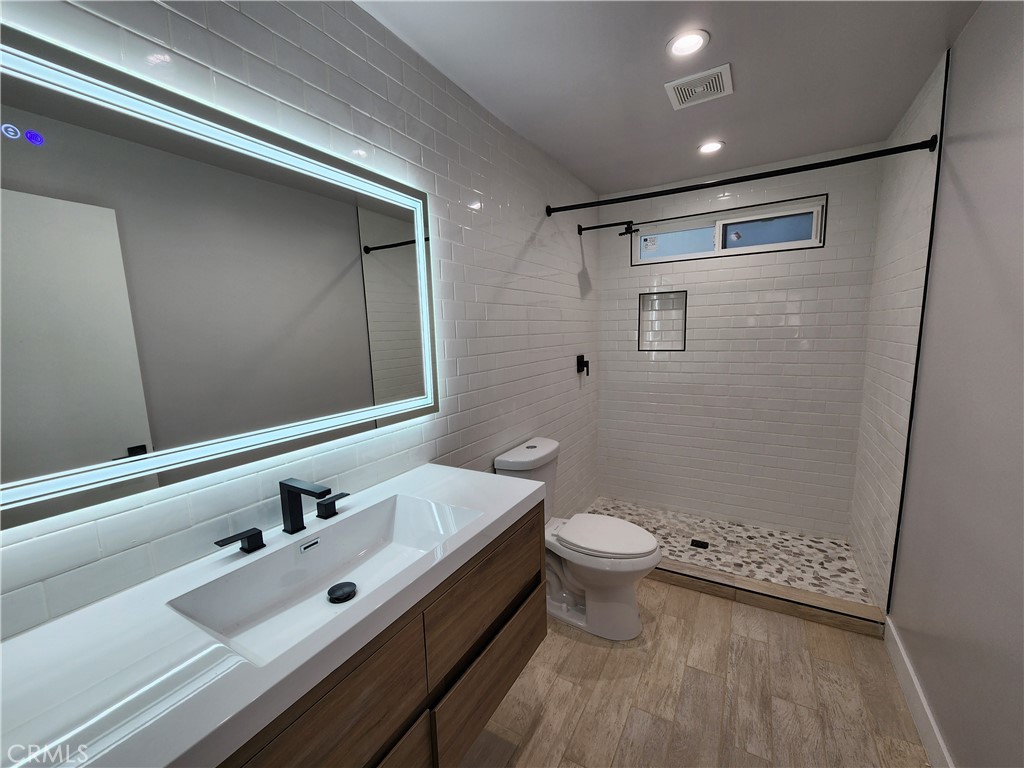 5150 Ithaca Property Photo 26