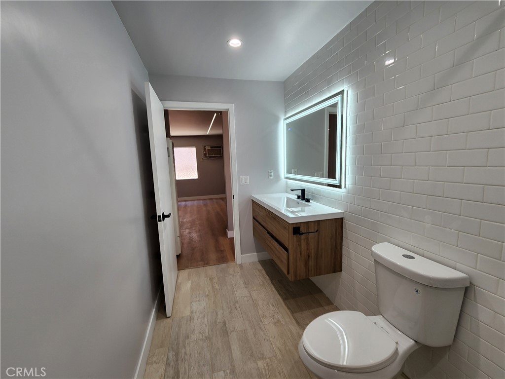 5150 Ithaca Property Photo 28