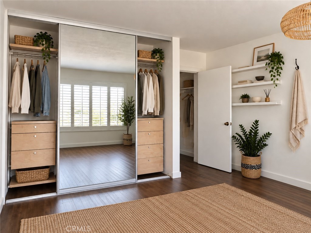 372 Carroll Park E 406 Property Photo 13