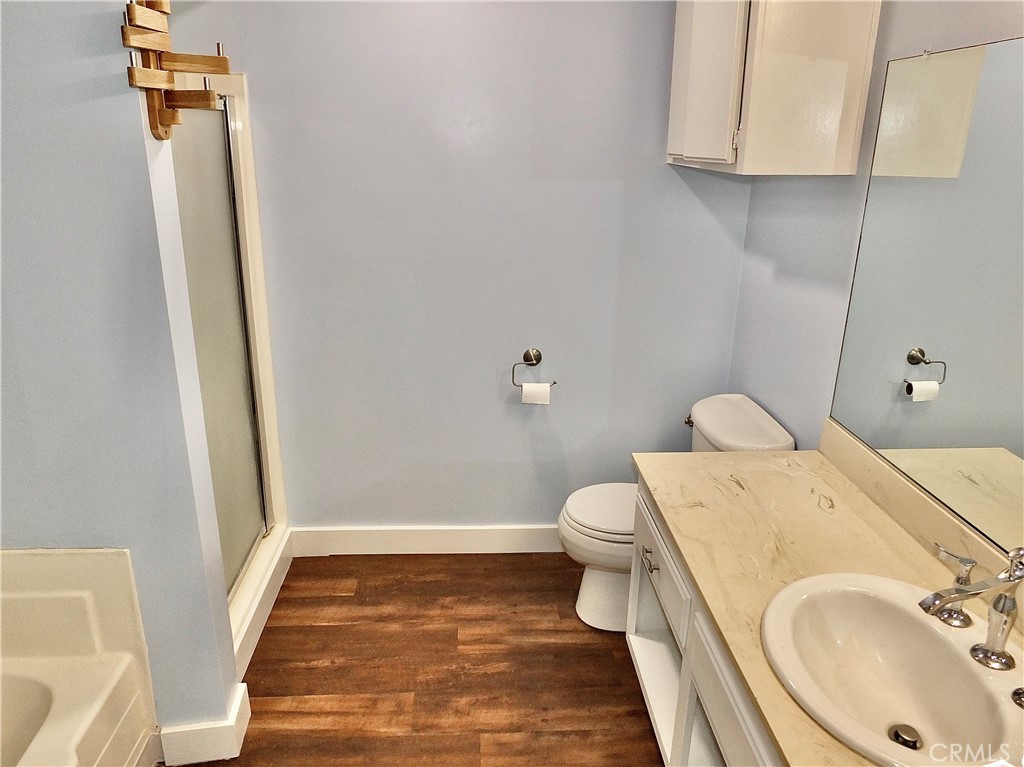 372 Carroll Park E 406 Property Photo 18
