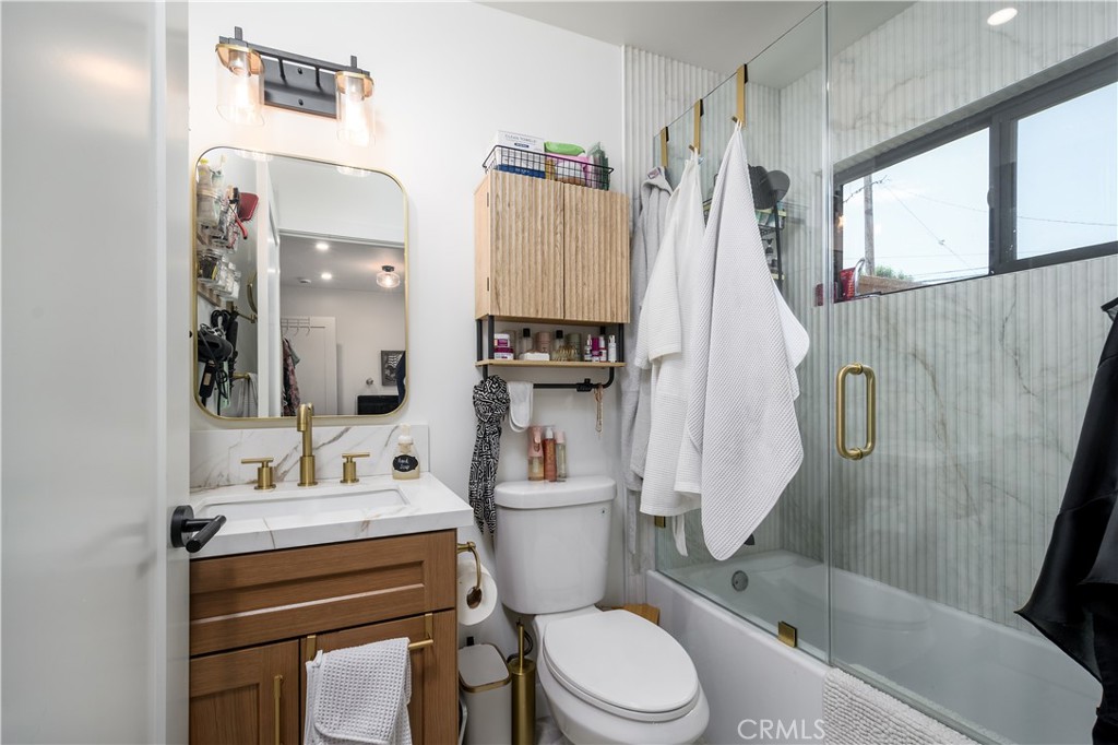 8966 A Gunn Avenue Property Photo 11