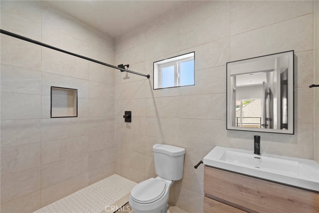 354 N Breed Property Photo 42