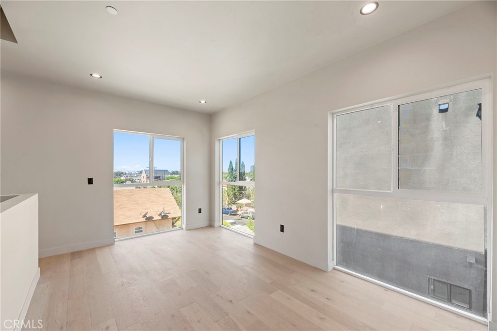 354 N Breed Property Photo 48