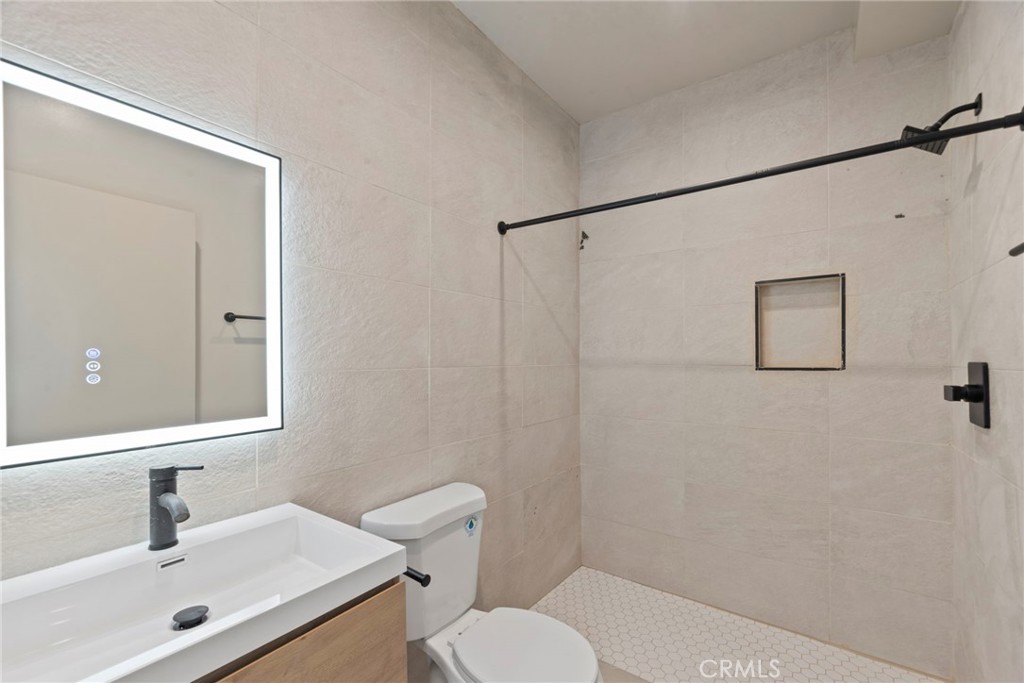 354 N Breed Property Photo 58