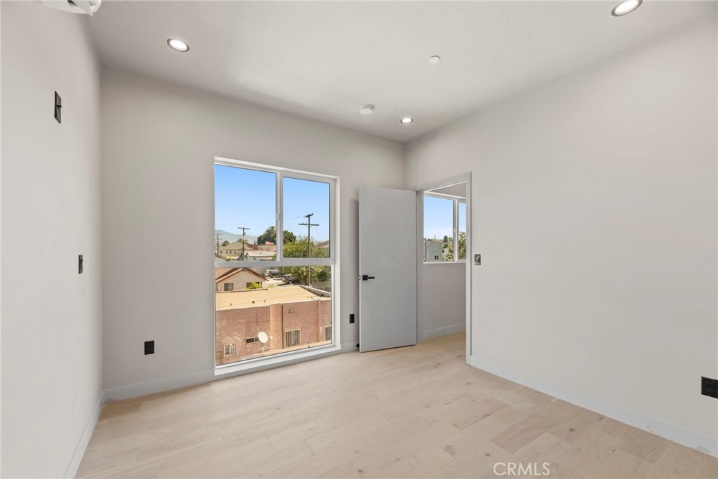 354 N Breed Property Photo 68