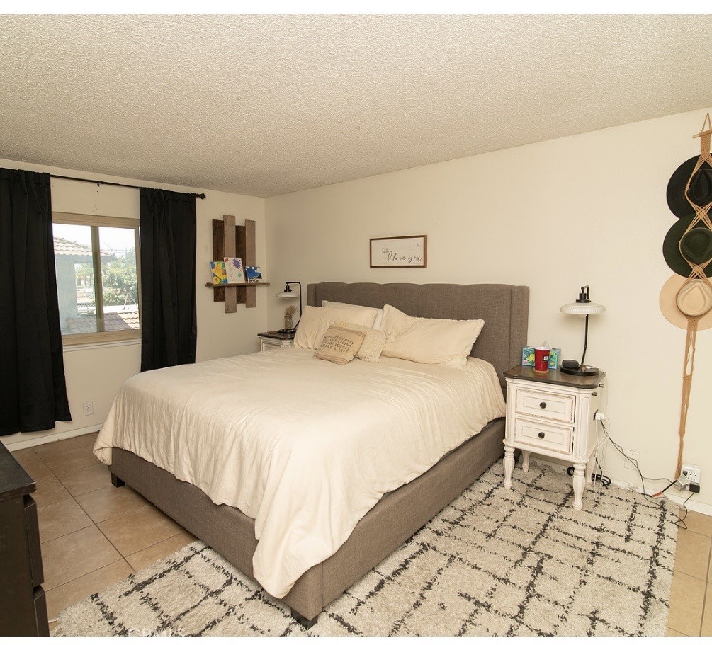 1691 W Recreo Property Photo 6