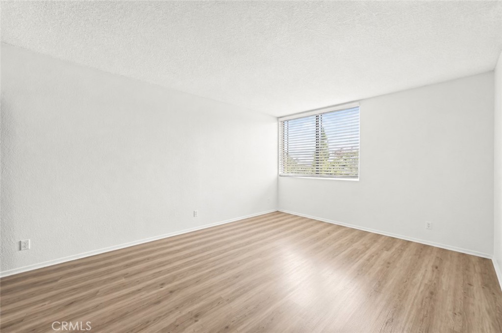 4505 California 402 Property Photo 8