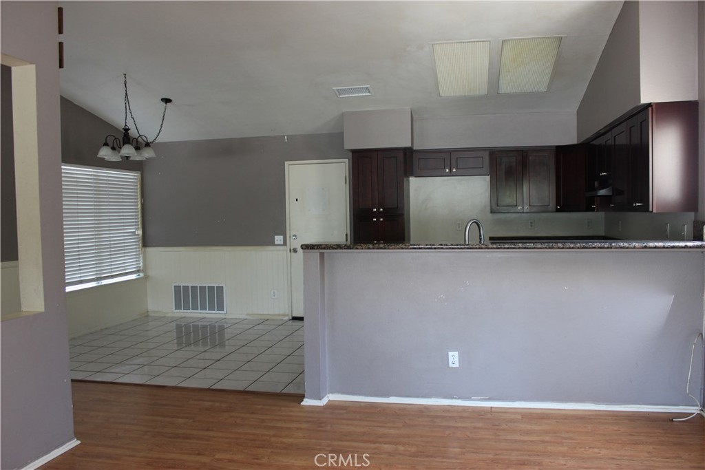 42933 Woodside Court Property Photo 13
