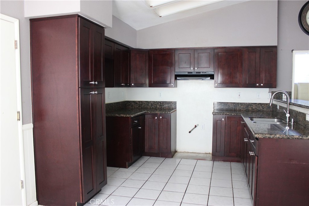 42933 Woodside Court Property Photo 26