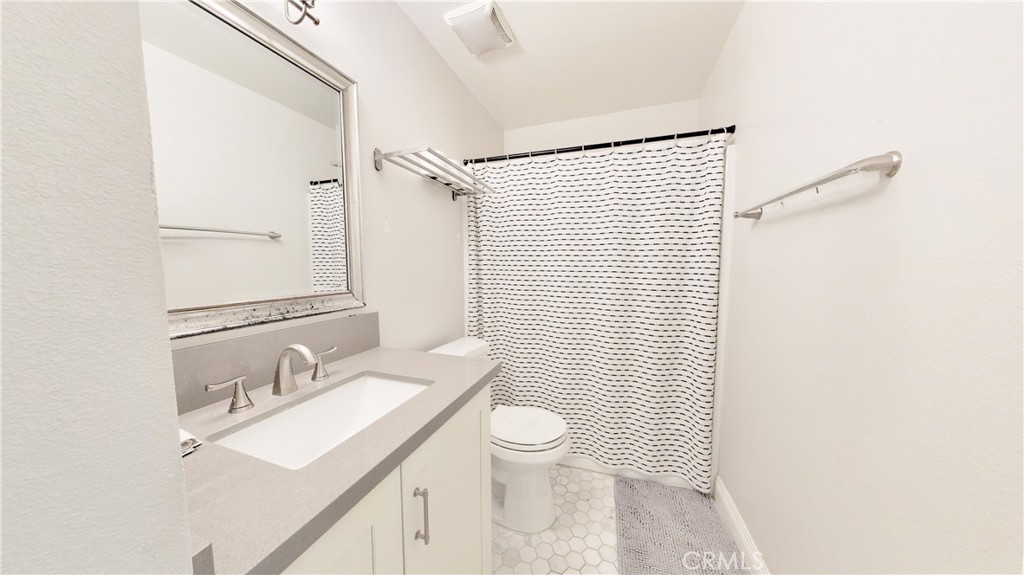 4646 Minorca Property Photo 15