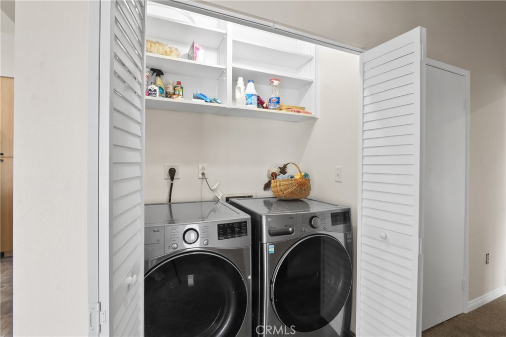 488 E Ocean Boulevard 1114 Property Photo 8