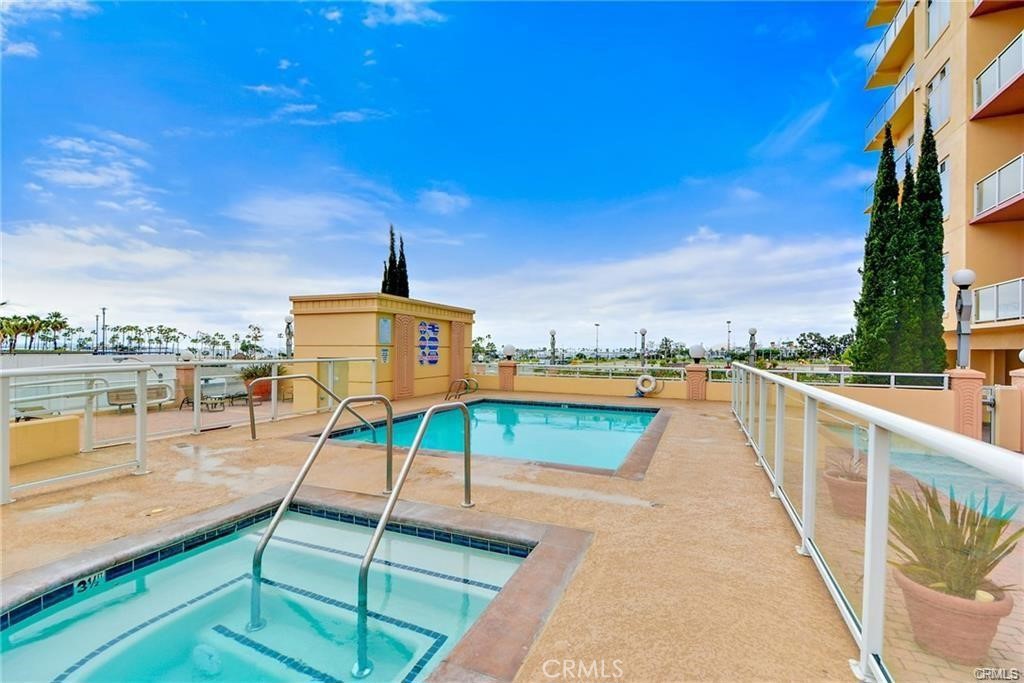 488 E Ocean Boulevard 1114 Property Photo 22