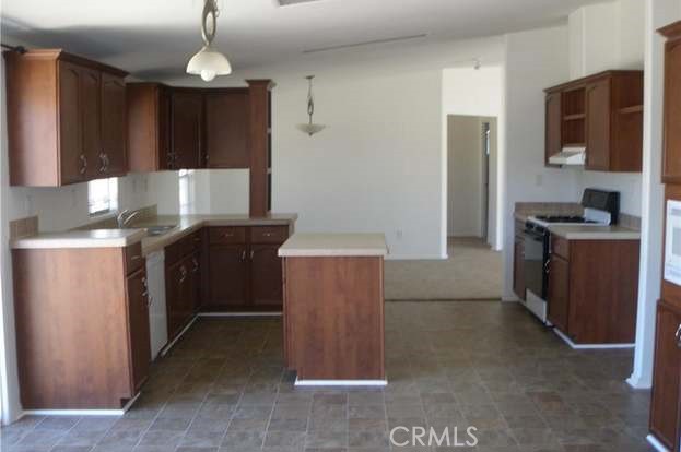 45995 Roca Vista Property Photo 2